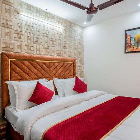 Plum Tree Hotels Gurgaon Exterior photo