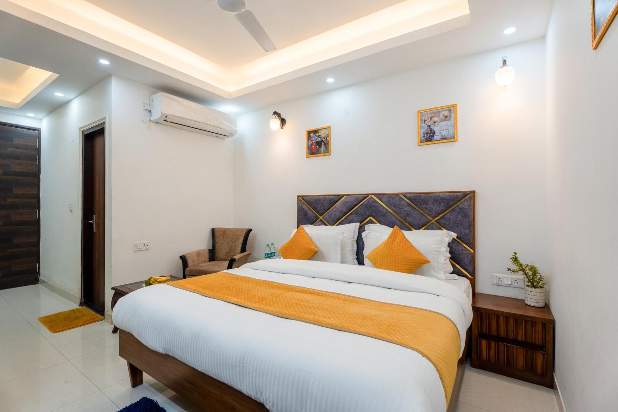 Plum Tree Hotels Gurgaon Exterior photo